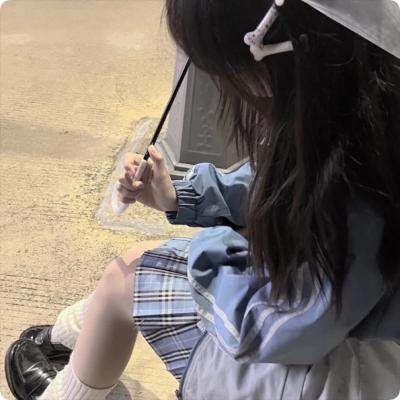 比基尼月亮